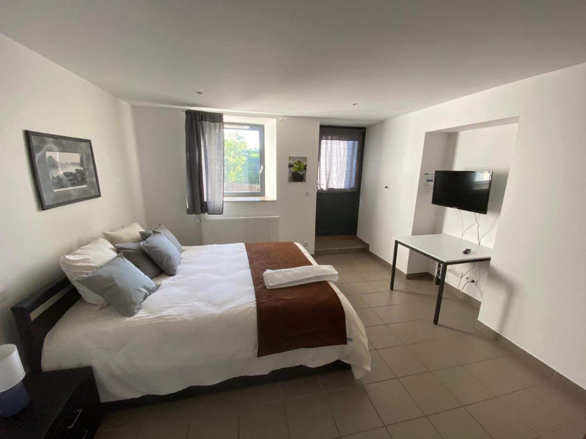 Auberge De Thelis Екстер'єр фото